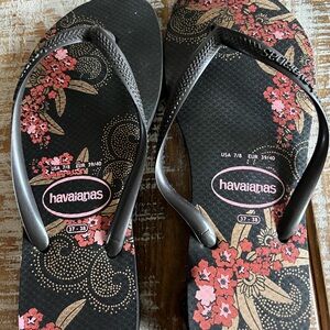 Havaianas Black Flip Flops with Pink Floral Print
